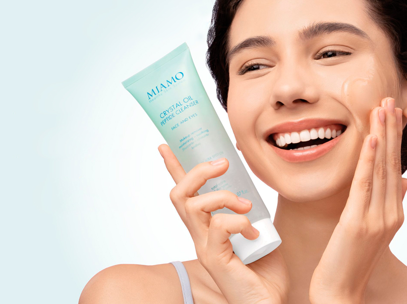 Crystal Oil Peptide Cleanser Miamo